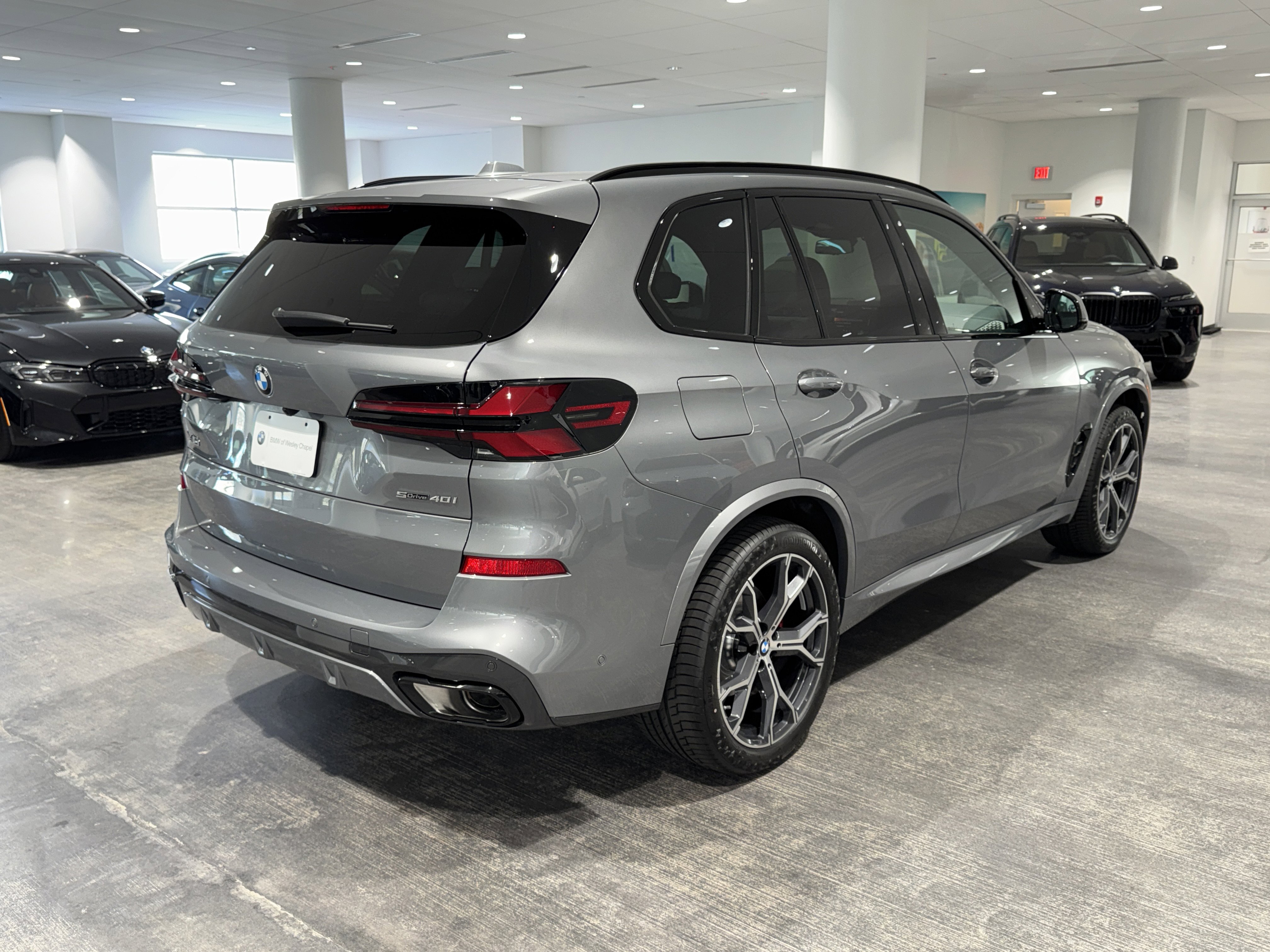 New 2026 BMW X5 sDrive40i w/ M Sport Package image 7