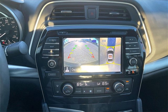 Used 2018 Nissan Maxima SR w/ Midnight Edition image 19