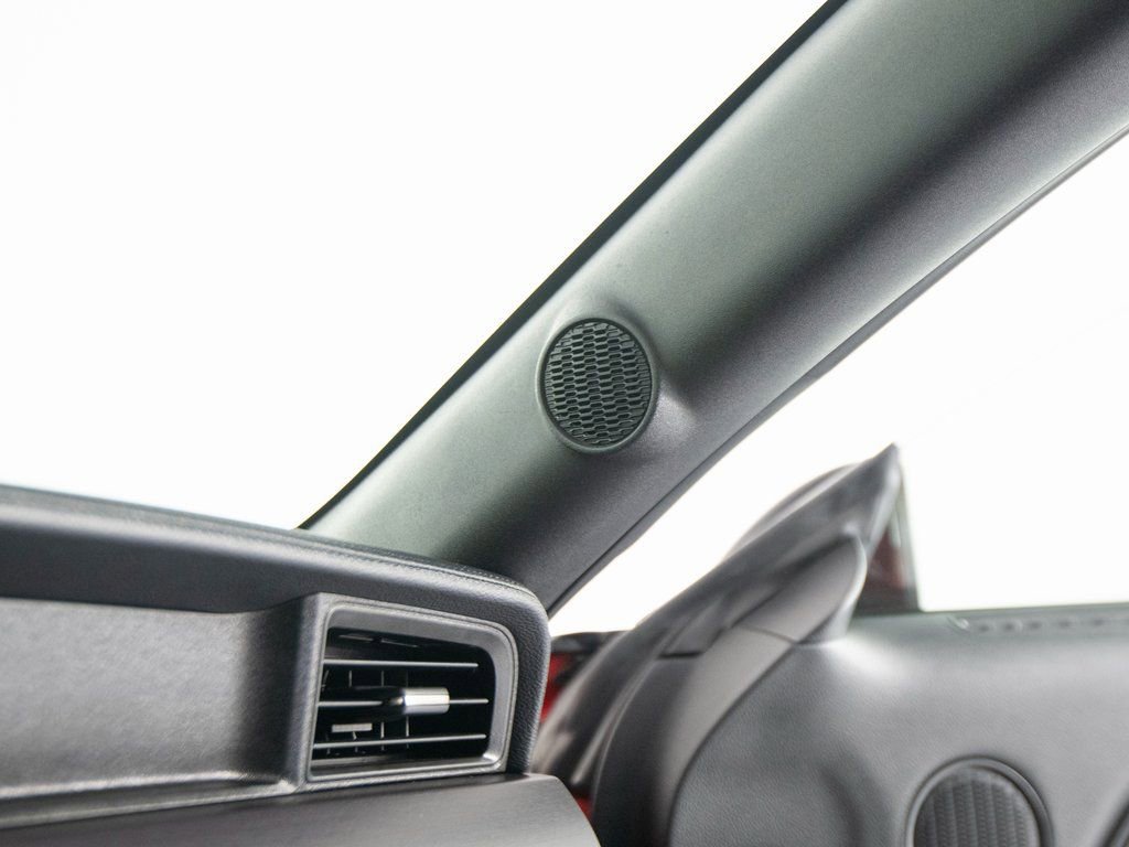 Used 2017 Ford Mustang Shelby GT350R image 27