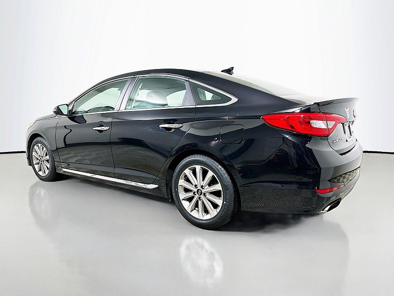 Used 2017 Hyundai Sonata Limited image 5