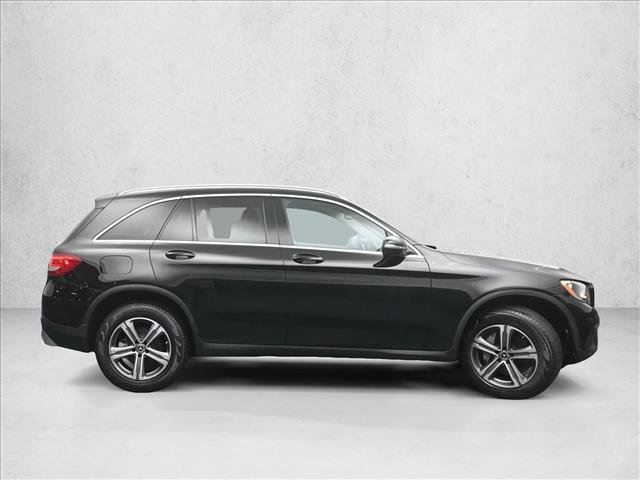 Used 2018 Mercedes-Benz GLC 300 4MATIC image 7