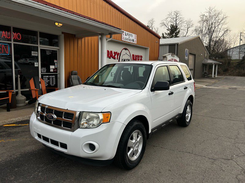 Used 2011 Ford Escape XLS w/ 101A Rapid Spec Order Code image 1