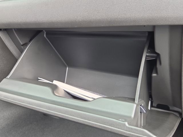 Used 2025 Chevrolet Silverado 2500 LT w/ Convenience Package image 20