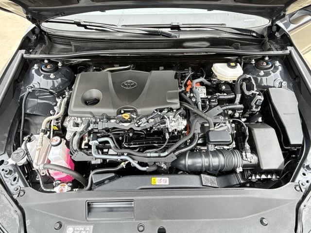 Used 2025 Toyota Camry SE image 27