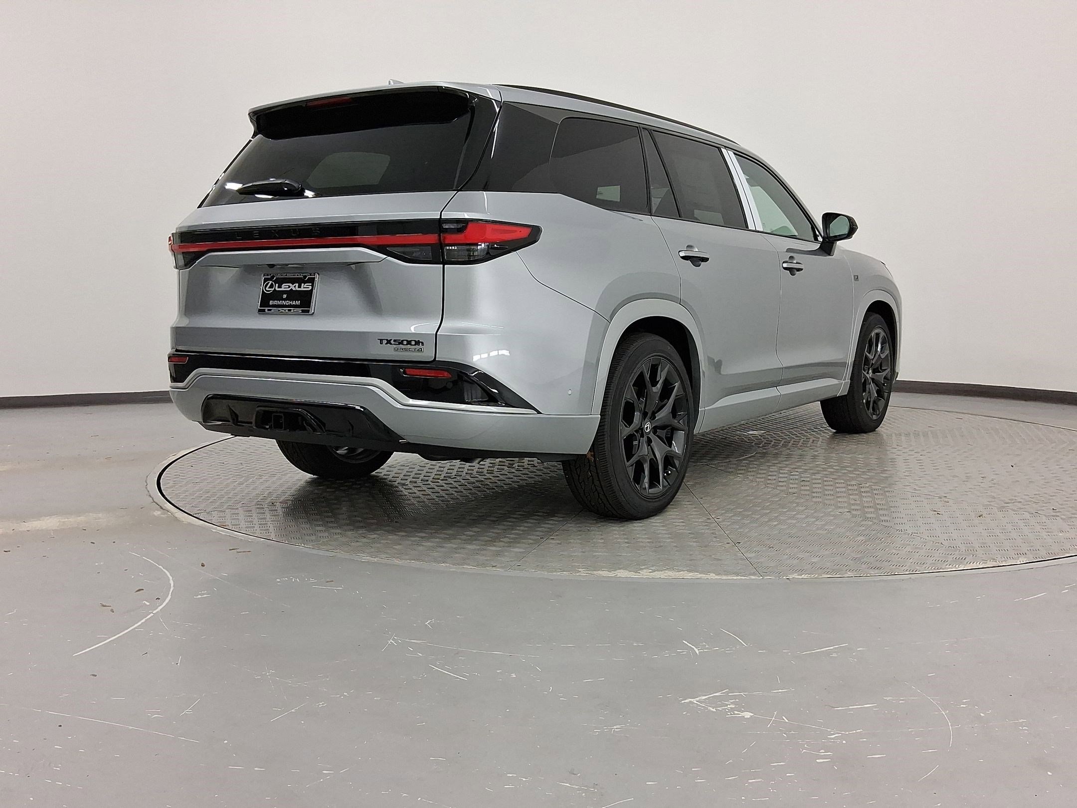 New 2026 Lexus TX 500h AWD image 9