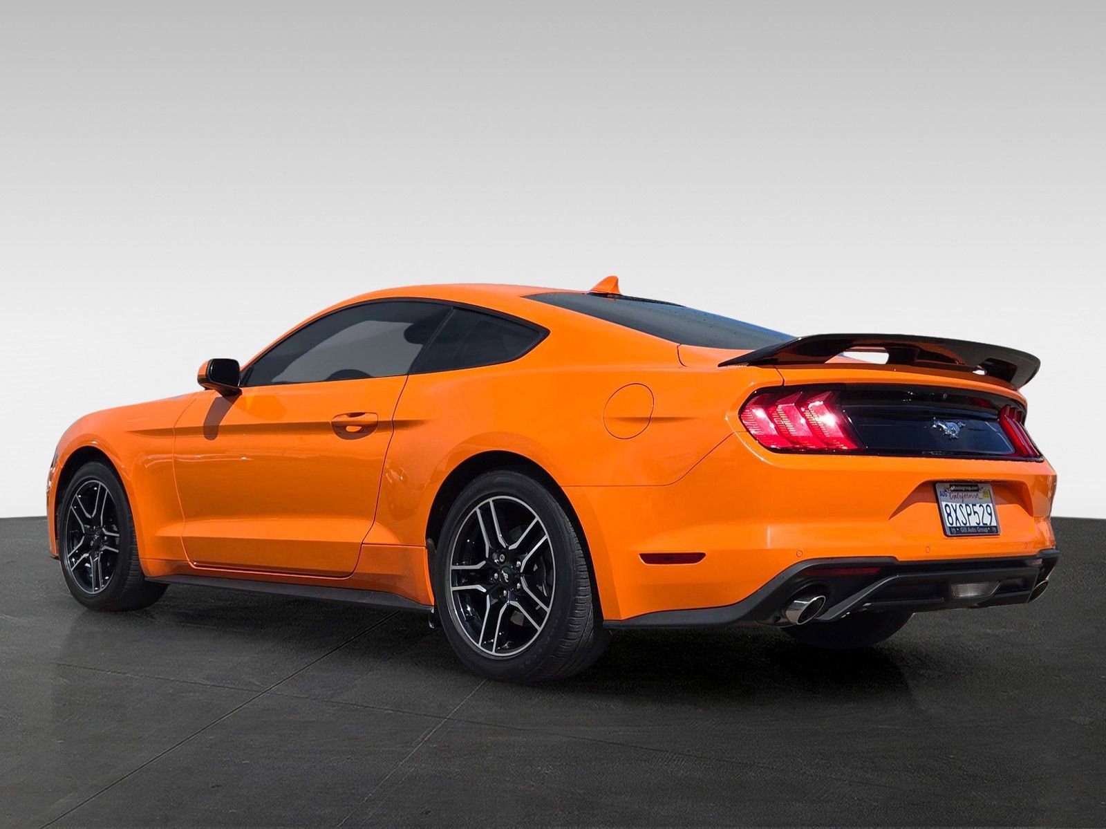 Used 2021 Ford Mustang Premium image 5