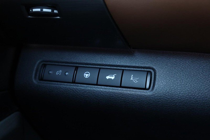 New 2025 Nissan Pathfinder Platinum w/ Cargo Package image 24