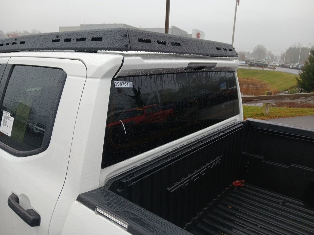 New 2025 Toyota Tacoma TRD Off-Road image 8