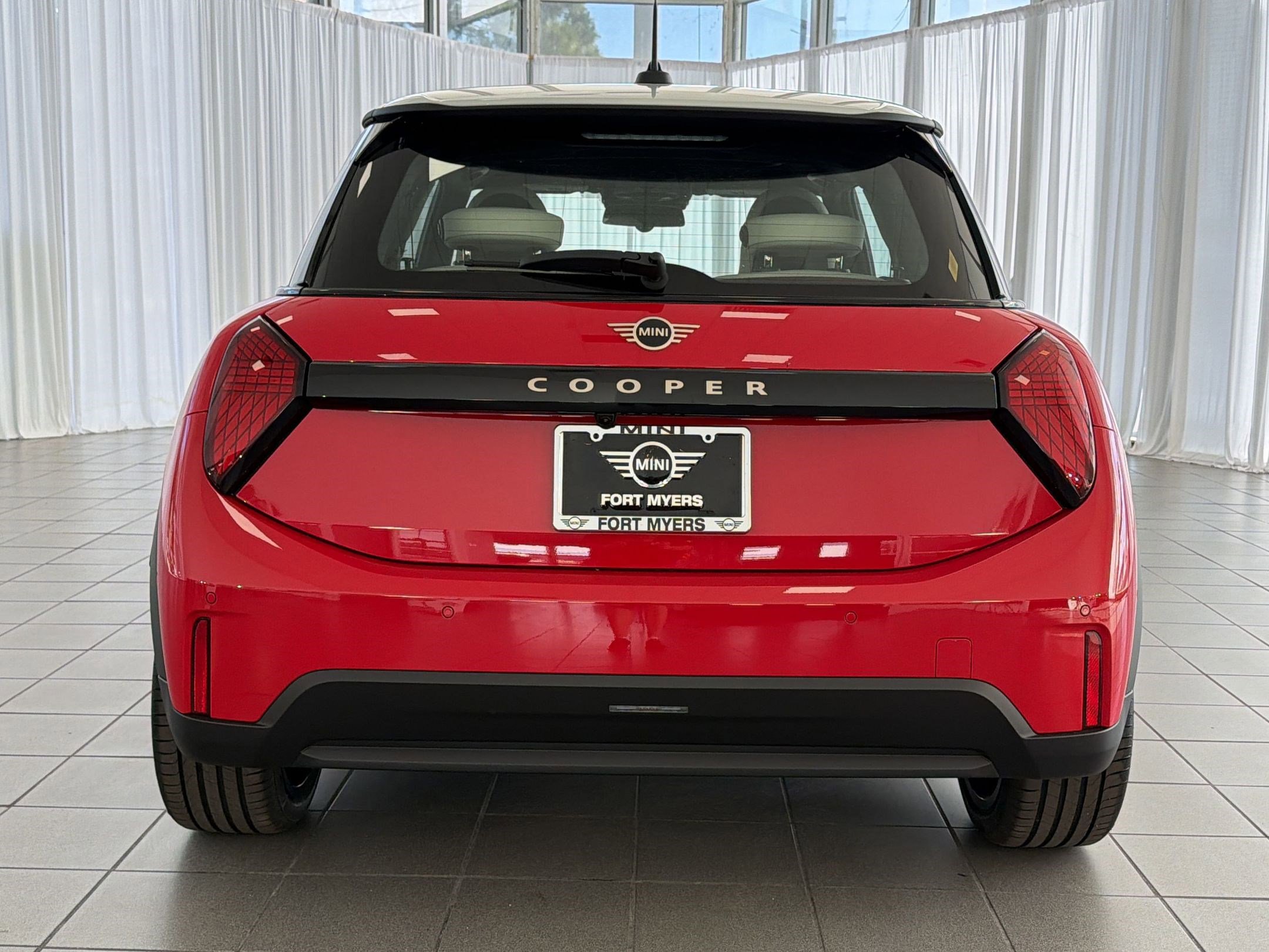 New 2026 MINI Cooper 2-Door Hardtop FWD image 10
