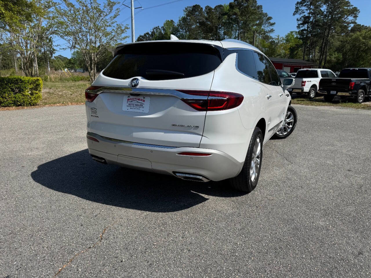 Used 2018 Buick Enclave Avenir w/ Avenir Technology Package image 36