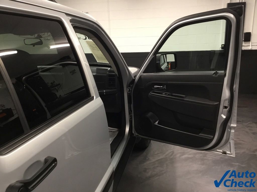 Used 2012 Jeep Liberty Sport w/ Popular Equipment Group AWD/4WD image 38