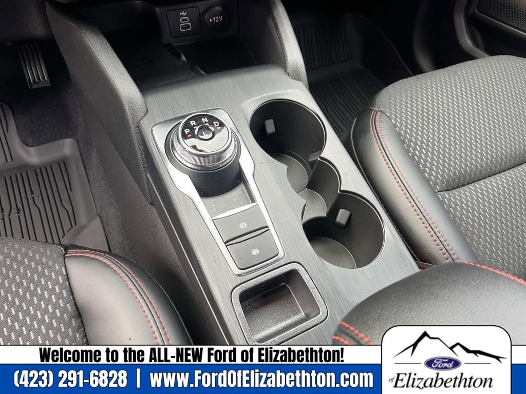 New 2026 Ford Escape ST-Line Elite w/ Class II Trailer Tow Package image 28