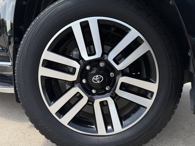 Used 2023 Toyota 4Runner Limited RWD image 11