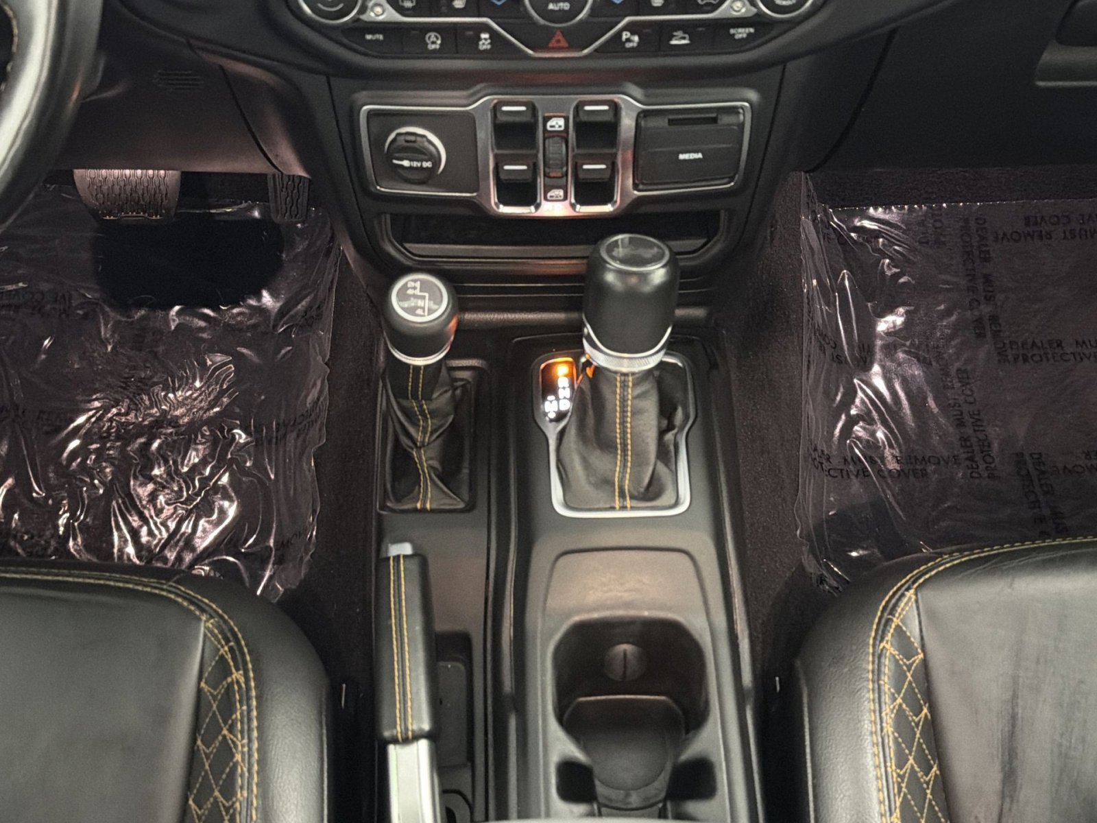 Used 2021 Jeep Wrangler Unlimited Sahara image 22