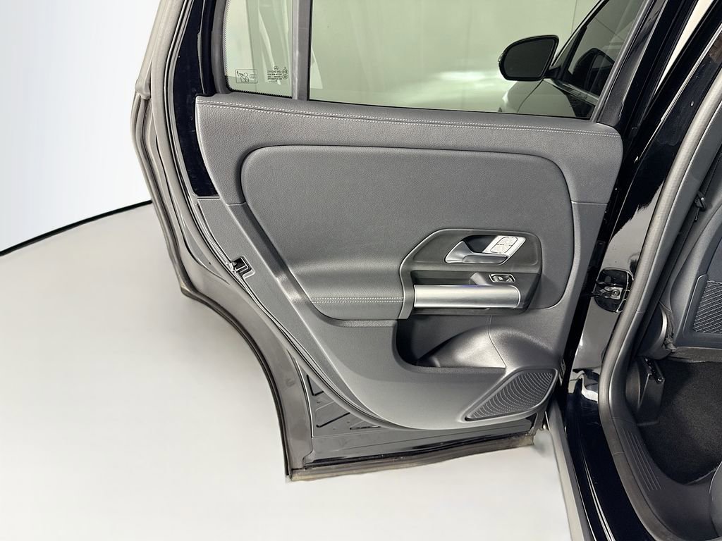 Certified 2025 Mercedes-Benz GLA 250 image 26