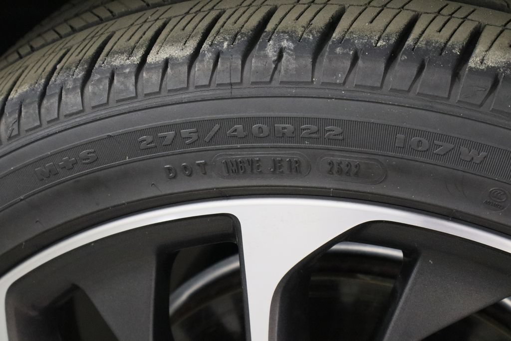 Used 2023 Lincoln Aviator Reserve w/ Equipment Group 201A AWD/4WD image 38