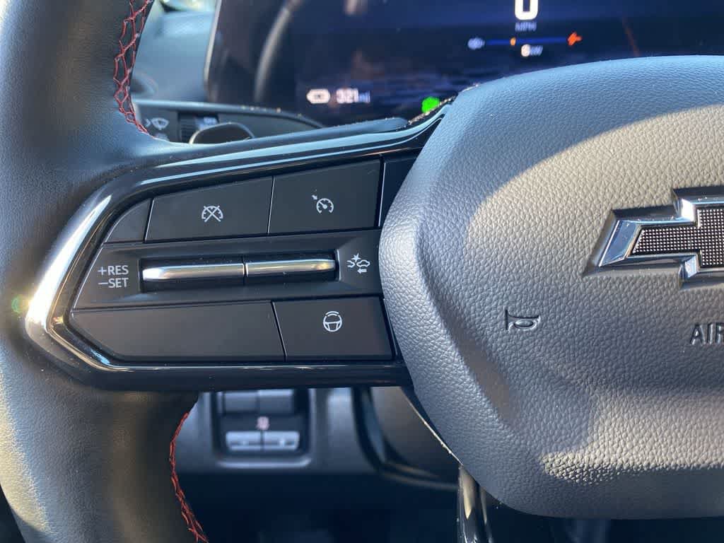 Used 2025 Chevrolet Silverado EV RST AWD/4WD image 20
