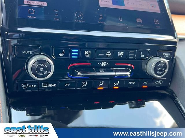 Certified 2023 Jeep Grand Cherokee Summit AWD/4WD image 36