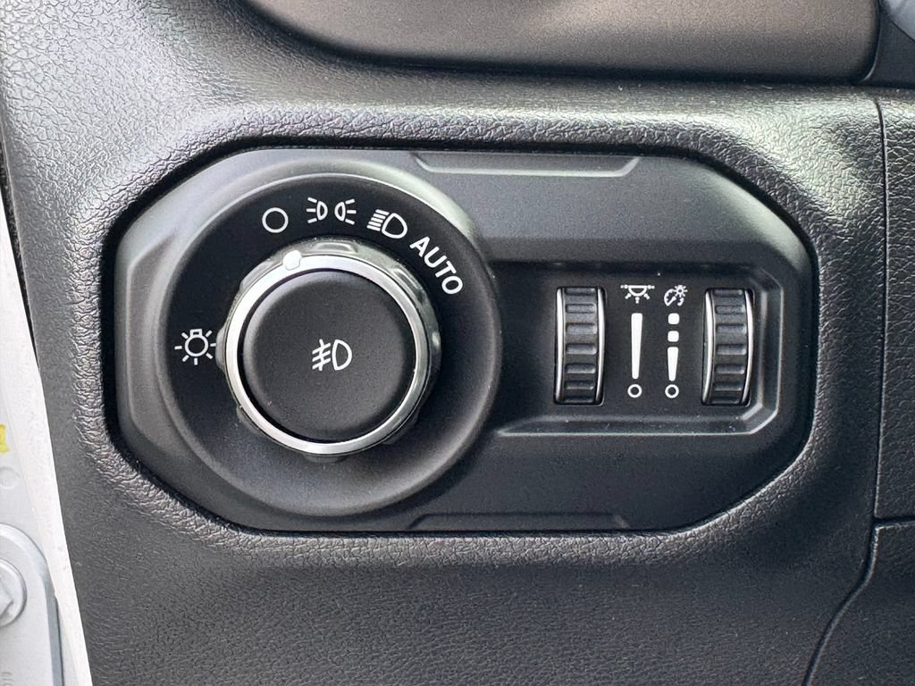 Used 2021 Jeep Wrangler Unlimited Sport AWD/4WD image 29