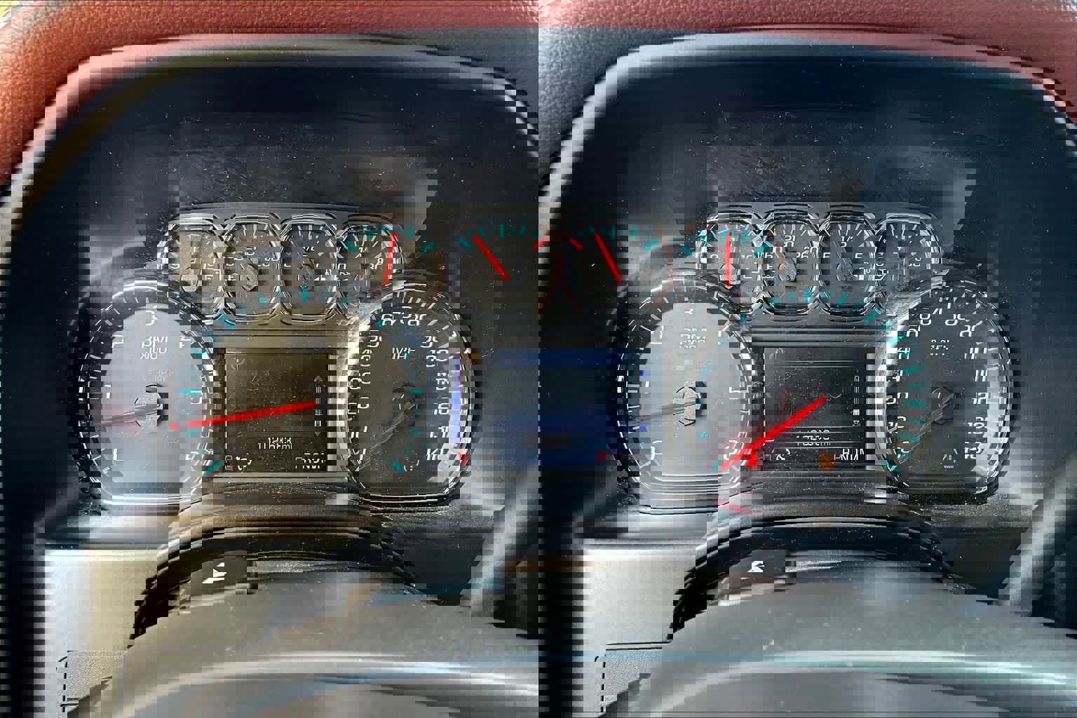 Used 2014 Chevrolet Silverado 1500 High Country w/ High Country Premium Package image 26