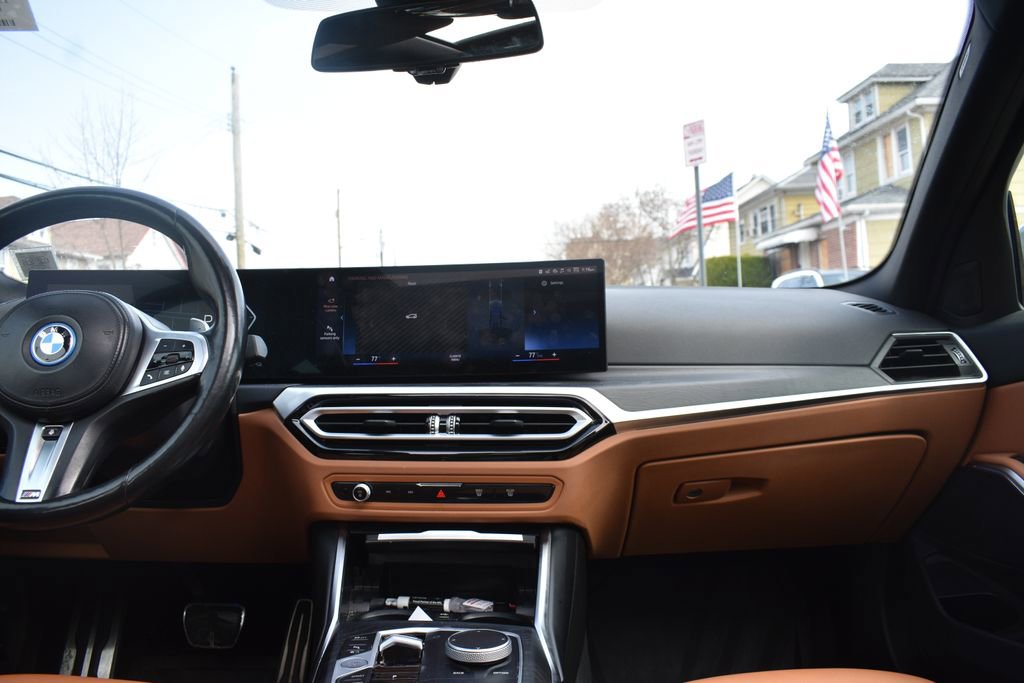 Used 2023 BMW 330e xDrive w/ M Sport Package image 31