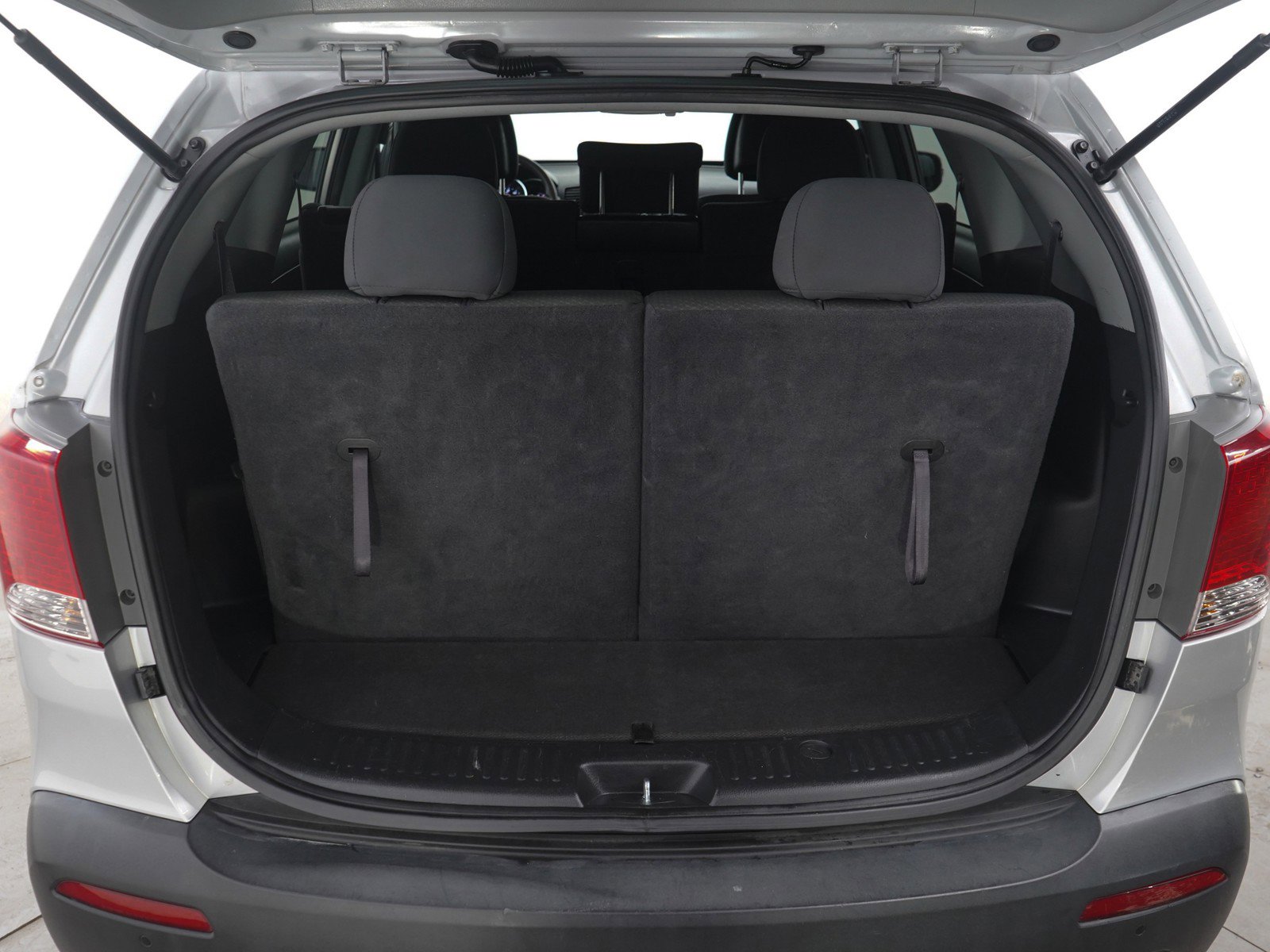 Used 2013 Kia Sorento LX w/ Convenience Pkg image 18