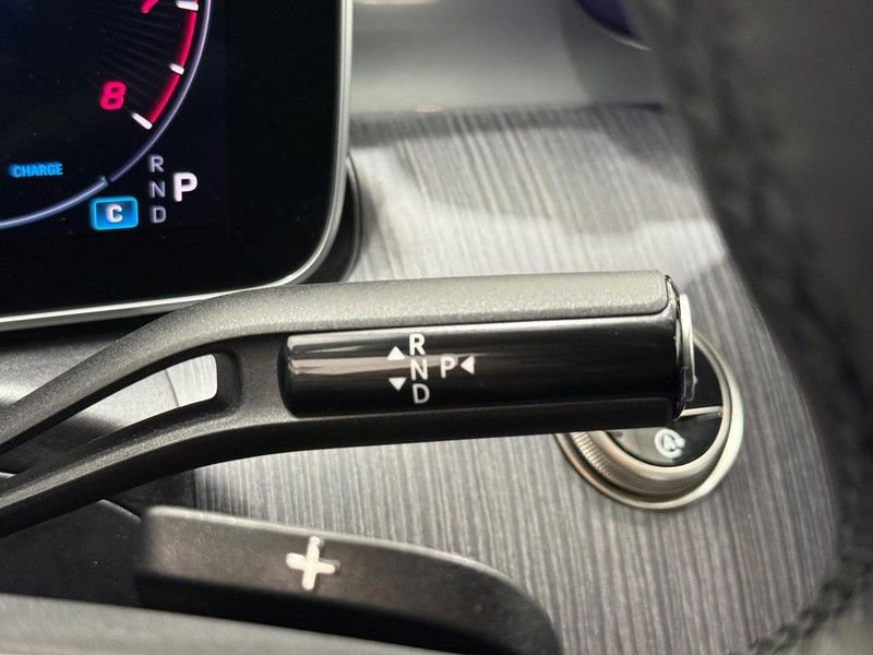 New 2025 Mercedes-Benz C 300 4MATIC Sedan image 16