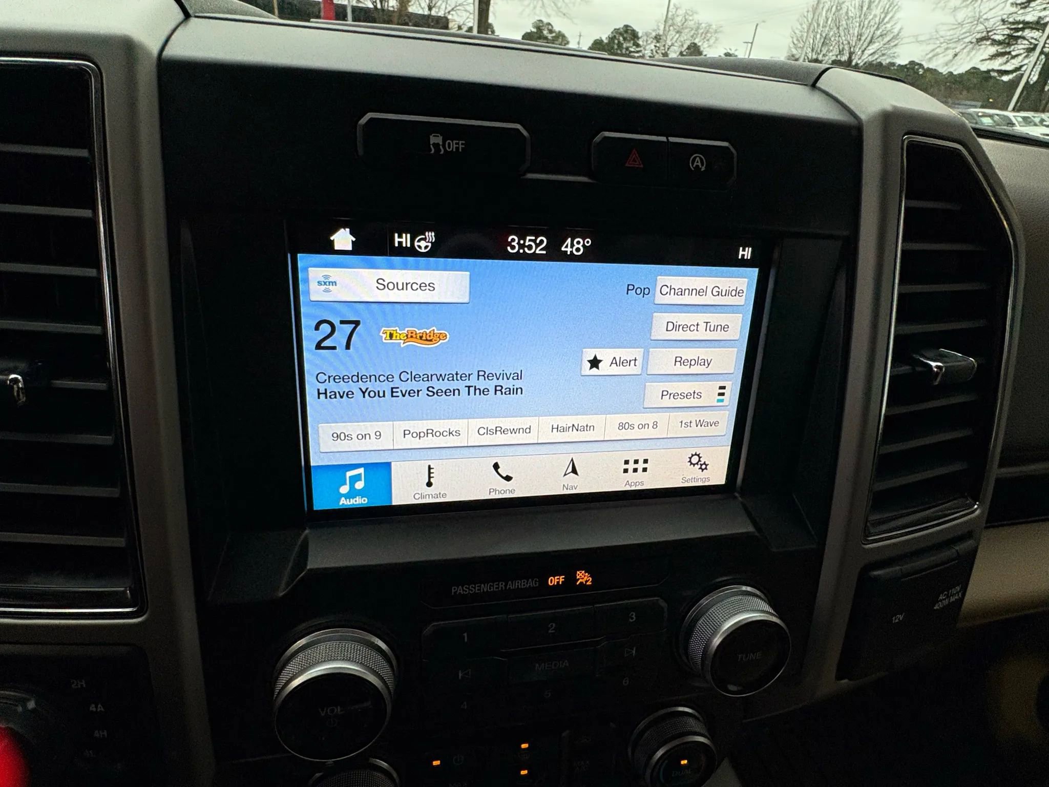 Used 2018 Ford F150 Lariat w/ Equipment Group 502A Luxury image 50