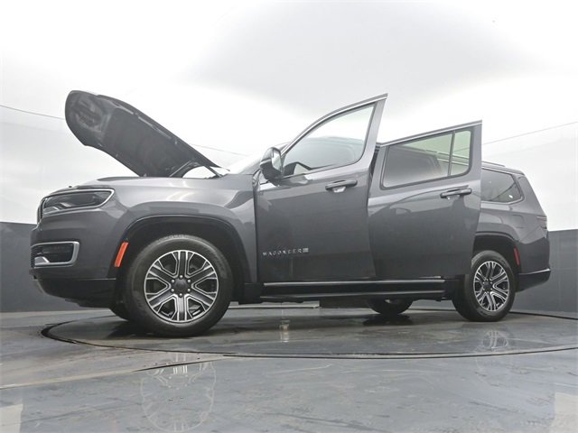 Used 2024 Jeep Wagoneer L Series II w/ Flexible Seating Group image 61