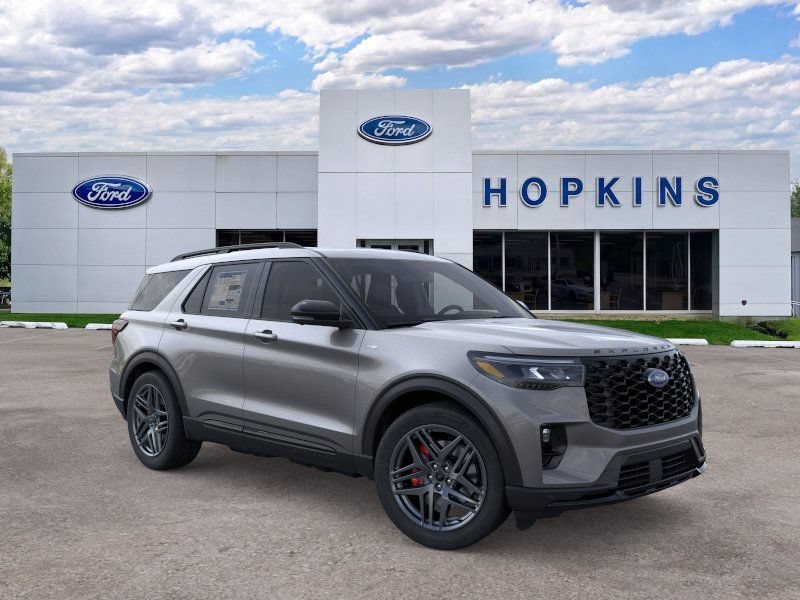 New 2026 Ford Explorer ST-Line w/ ST-Line Street Pack AWD/4WD image 7