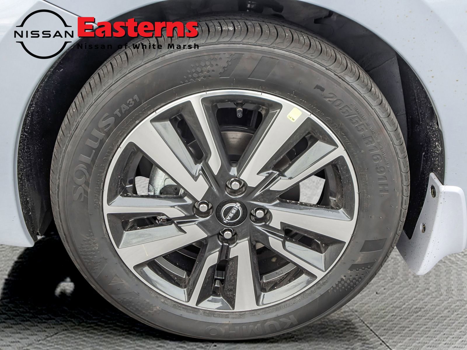 New 2025 Nissan Versa SV w/ Trunk Package image 25