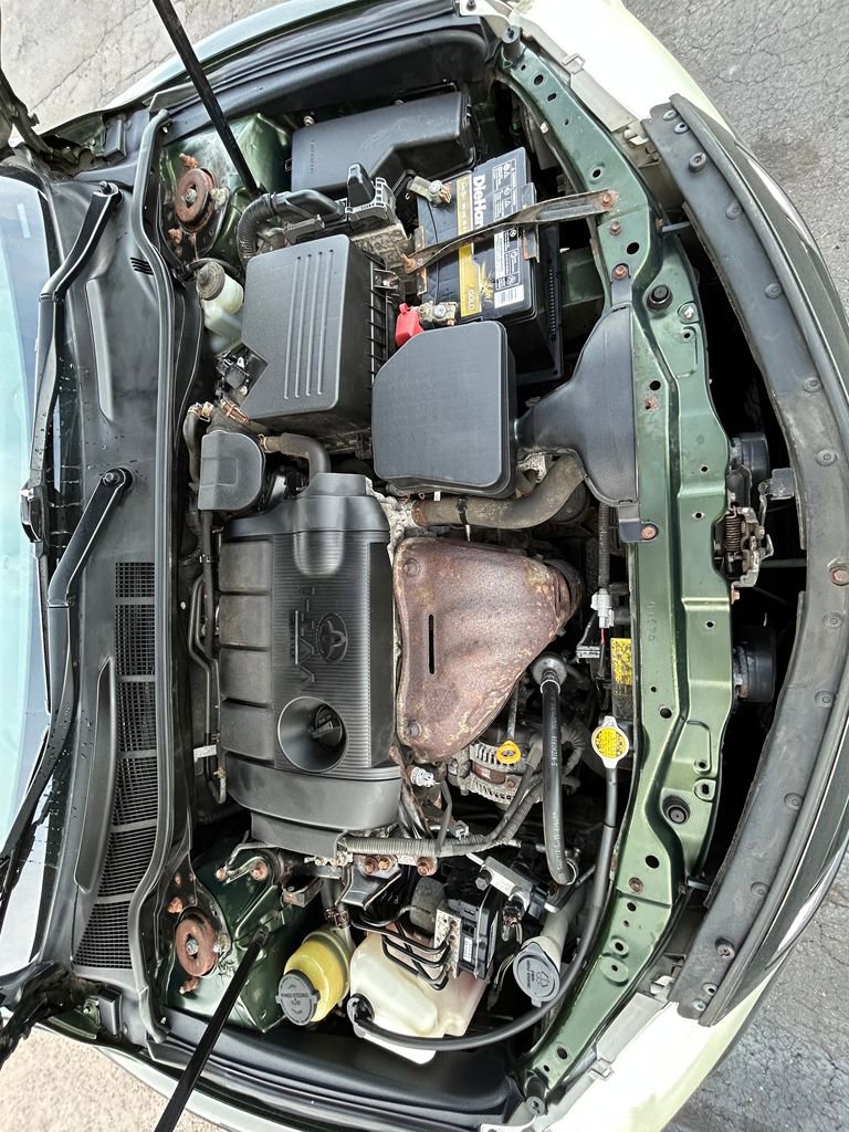 Used 2010 Toyota Camry image 11