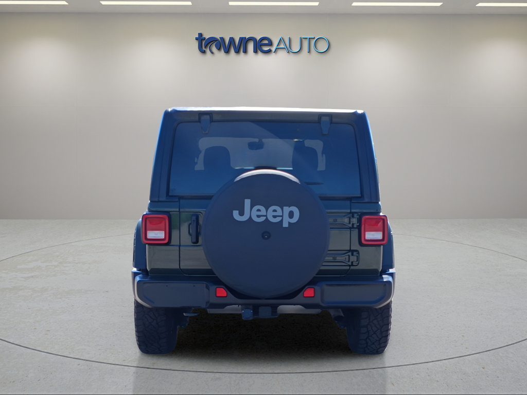 Used 2023 Jeep Wrangler Unlimited Sahara w/ Cold Weather Group AWD/4WD image 5