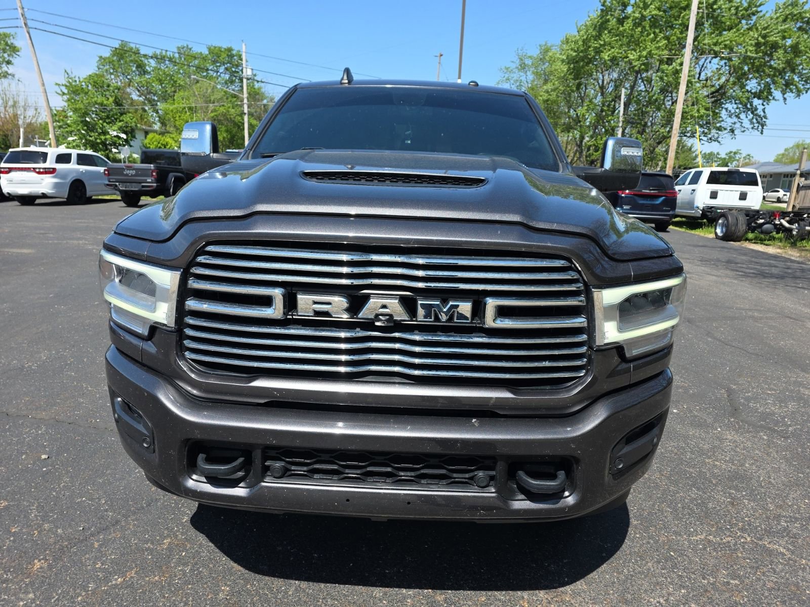 Used 2023 RAM 2500 Laramie AWD/4WD image 8