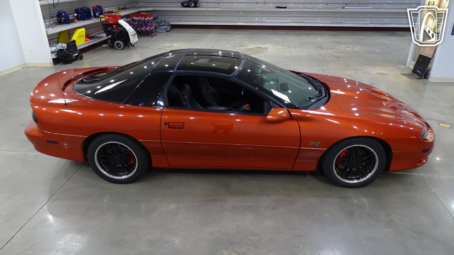 Used 2001 Chevrolet Camaro Z28 w/ SS Performance/Appearance Pkg RWD image 17