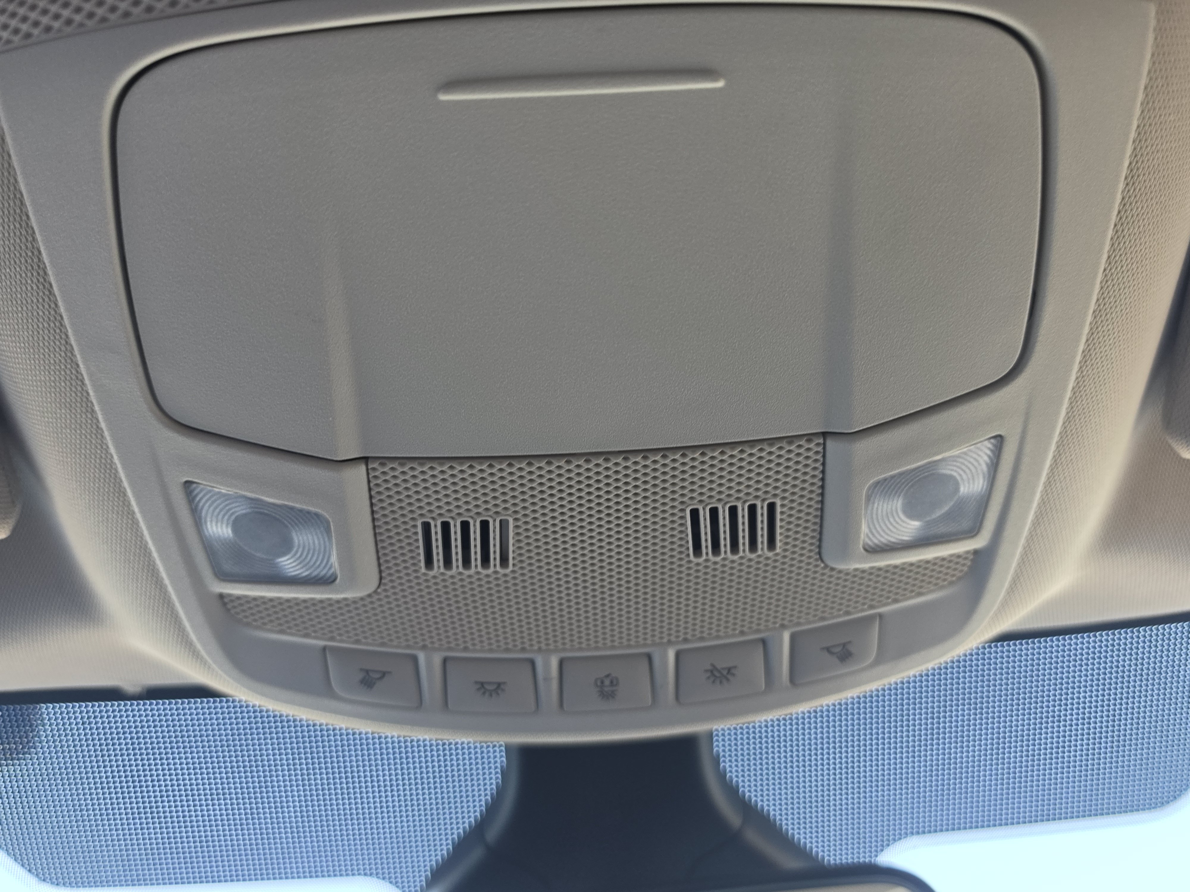 Used 2024 Ford Edge SE w/ Black Appearance Package AWD/4WD image 32