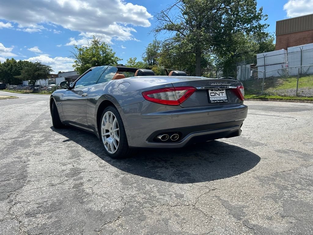 Used 2013 Maserati GranTurismo Convertible RWD image 7