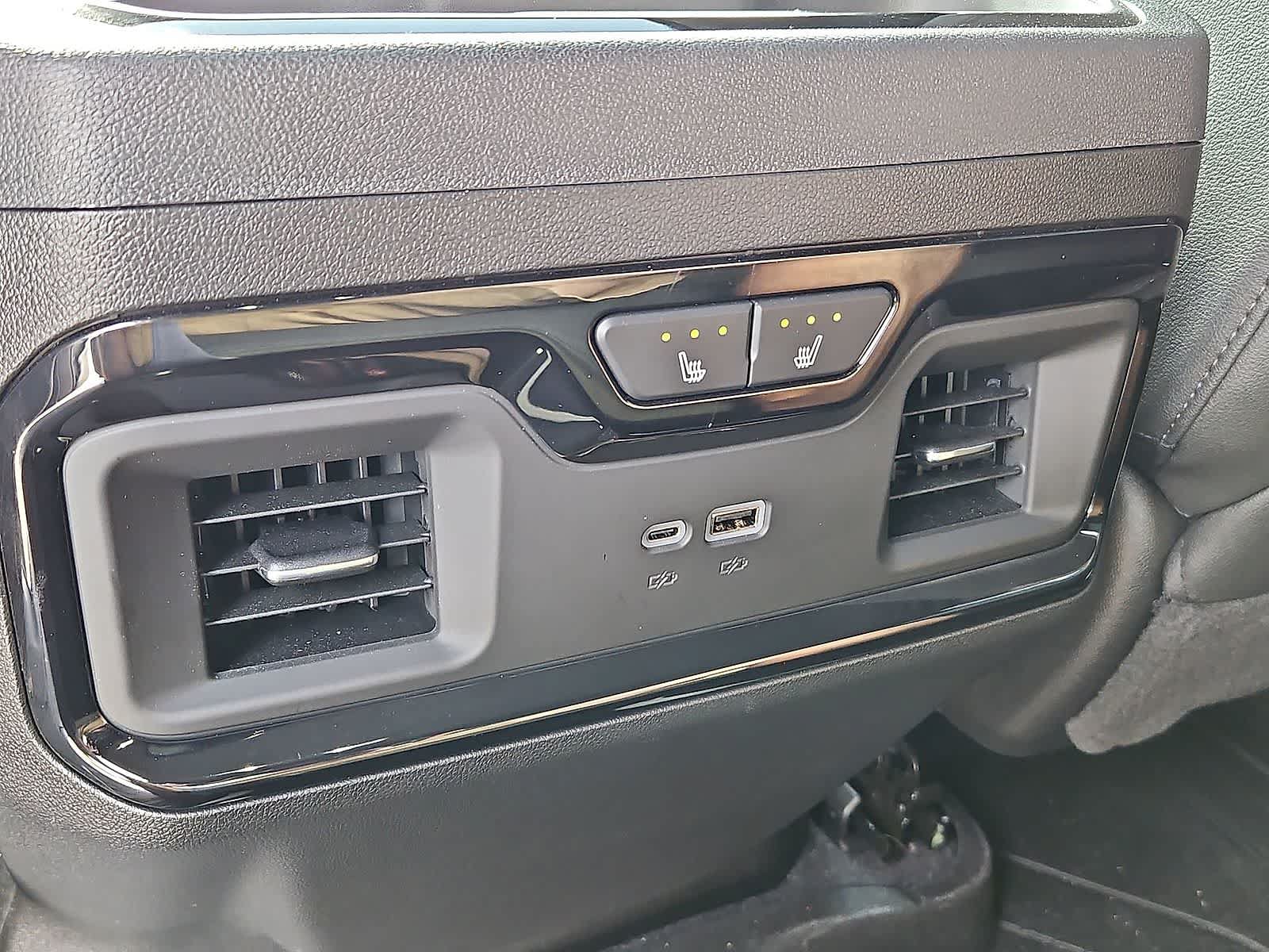 Used 2026 Chevrolet Silverado 2500 ZR2 AWD/4WD image 28