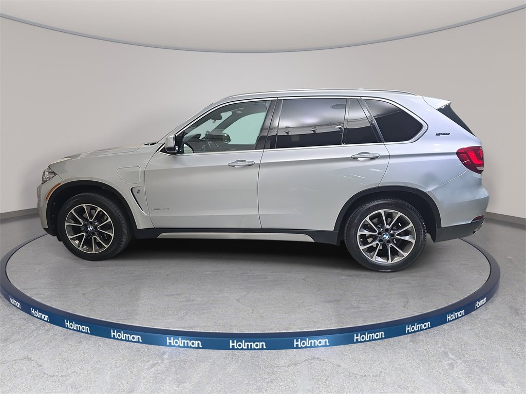 Used 2017 BMW X5 xDrive40e image 9
