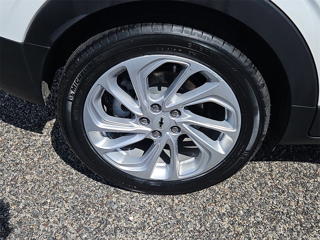 Certified 2022 Chevrolet Bolt EUV LT image 9