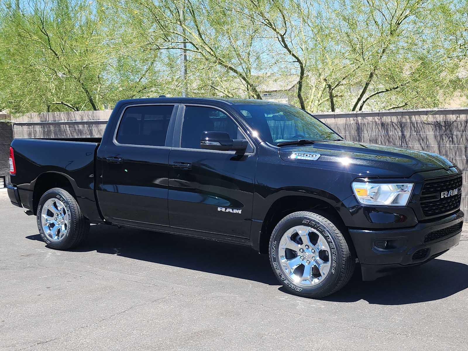 Used 2023 RAM 1500 Big Horn AWD/4WD image 2