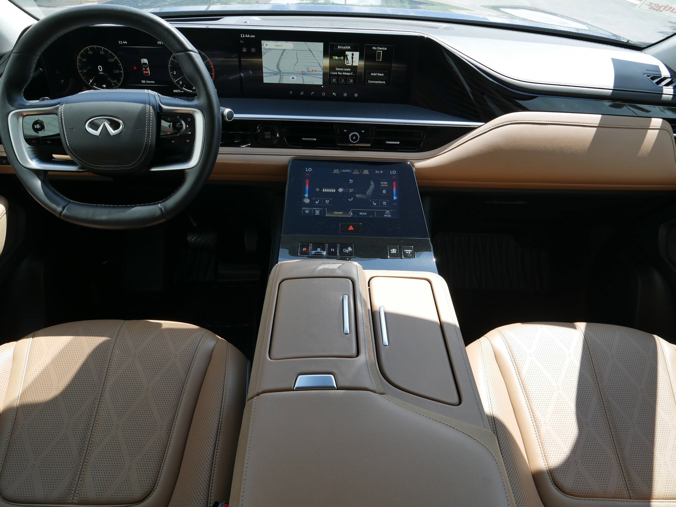 Certified 2025 INFINITI QX80 Sensory image 10