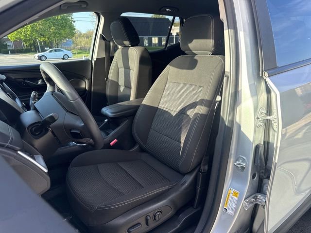 Used 2022 GMC Terrain SLE w/ Driver Convenience Package AWD/4WD image 10