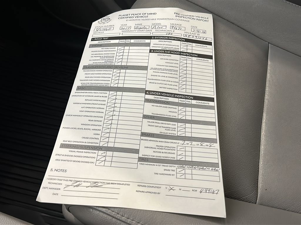 Used 2017 Honda Pilot Touring image 33