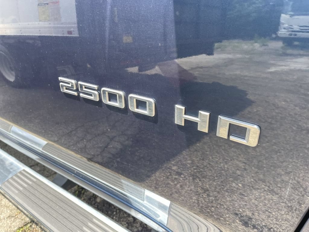 Used 2023 Chevrolet Silverado 2500 High Country w/ LPO, Hitch Package AWD/4WD image 19