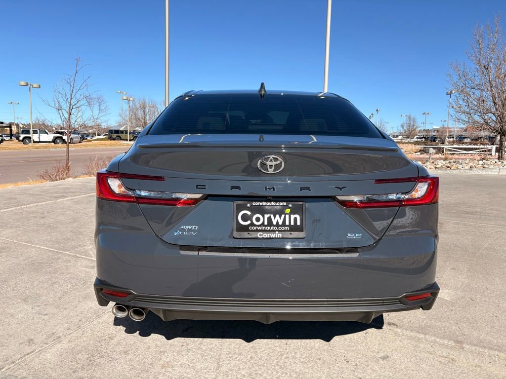 Used 2025 Toyota Camry SE w/ Convenience Package image 7
