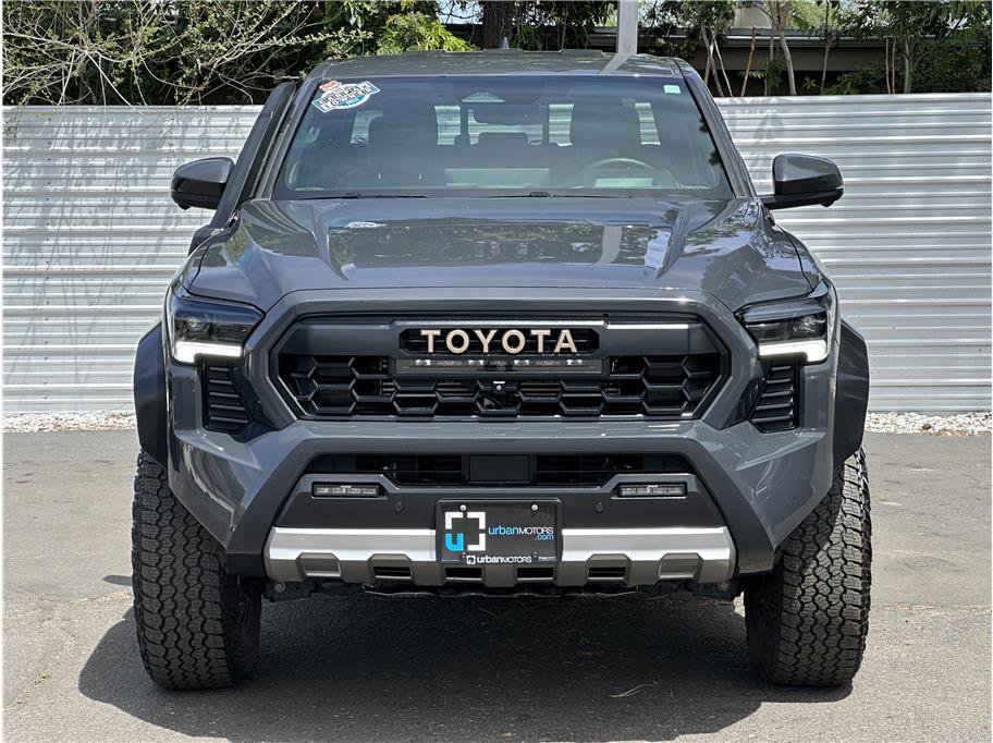 Used 2024 Toyota Tacoma 4x4 Double Cab Hybrid image 7