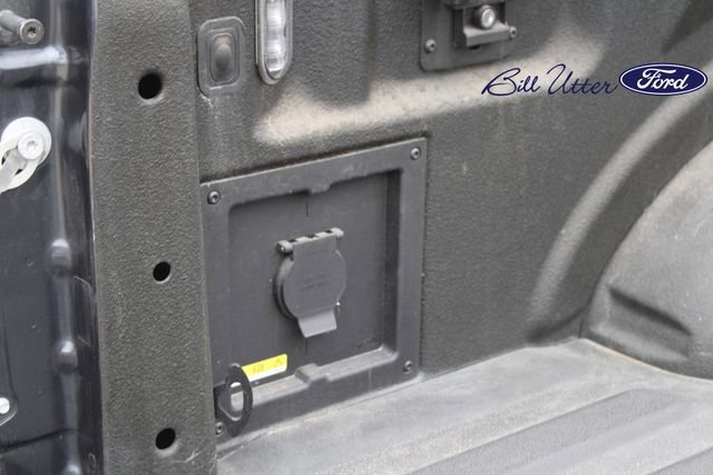 Used 2022 Ford F150 Lariat image 12