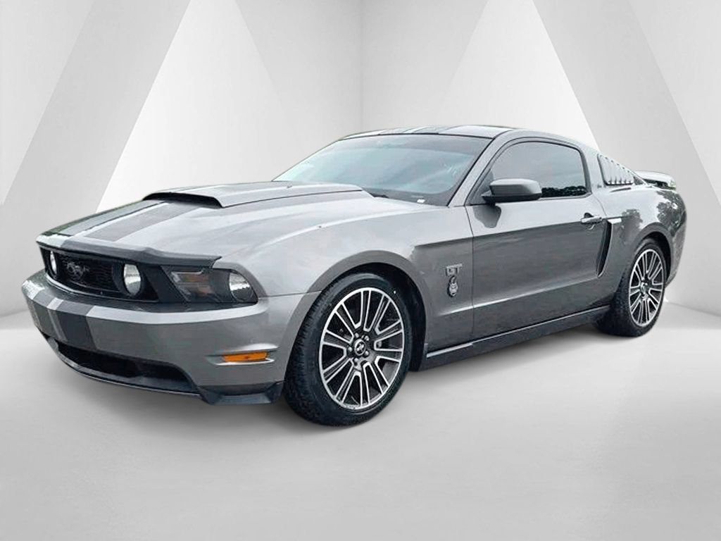 Used 2010 Ford Mustang GT Premium RWD image 3