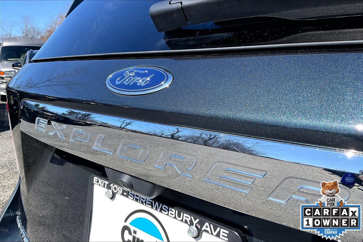 Used 2024 Ford Explorer Limited w/ Limited Technology Package image 30